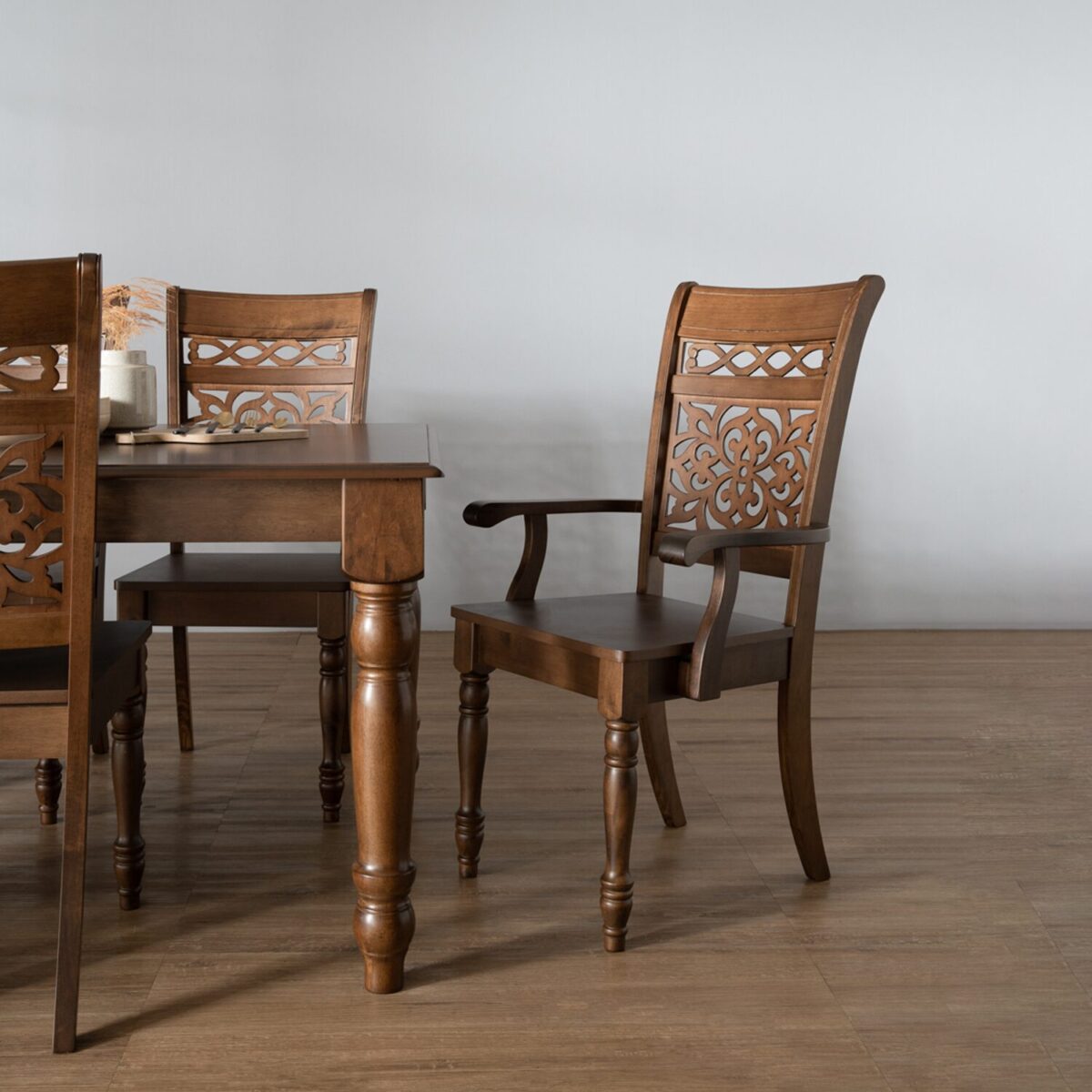 Arm Chair Oka - Image 4