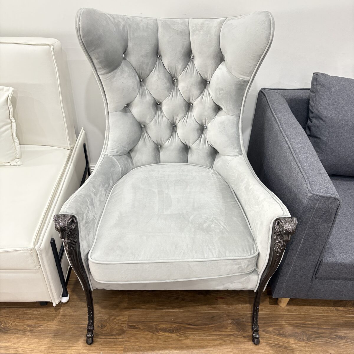 Throne Queen Velvet Armchair – Hand Sculpted Sheep - Image 7