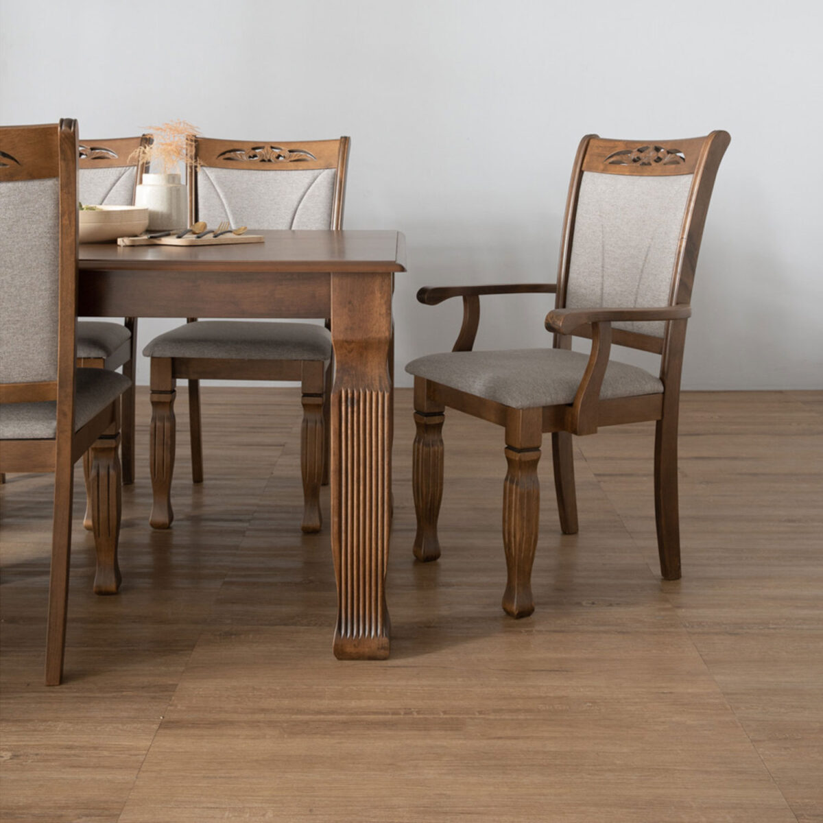 Artisan Crest Arm Chair - Image 4